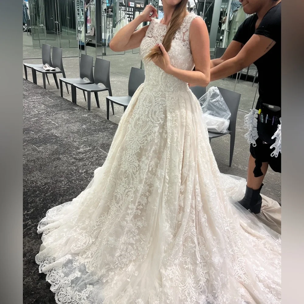 Oleg Cassini | Dresses | Oleg Cassini Size 6 Wedding Dress | Poshmark